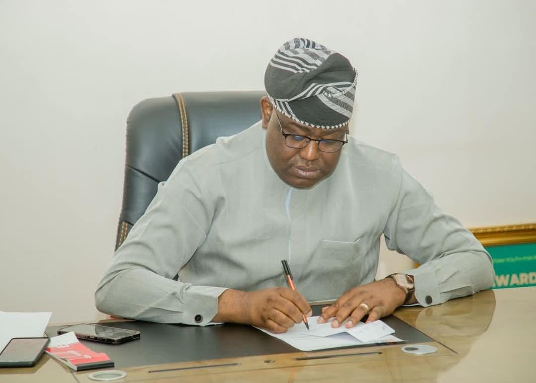 Why Nigerians Should Give This Man a Chance in 2027 *by Dennis Okechukwu