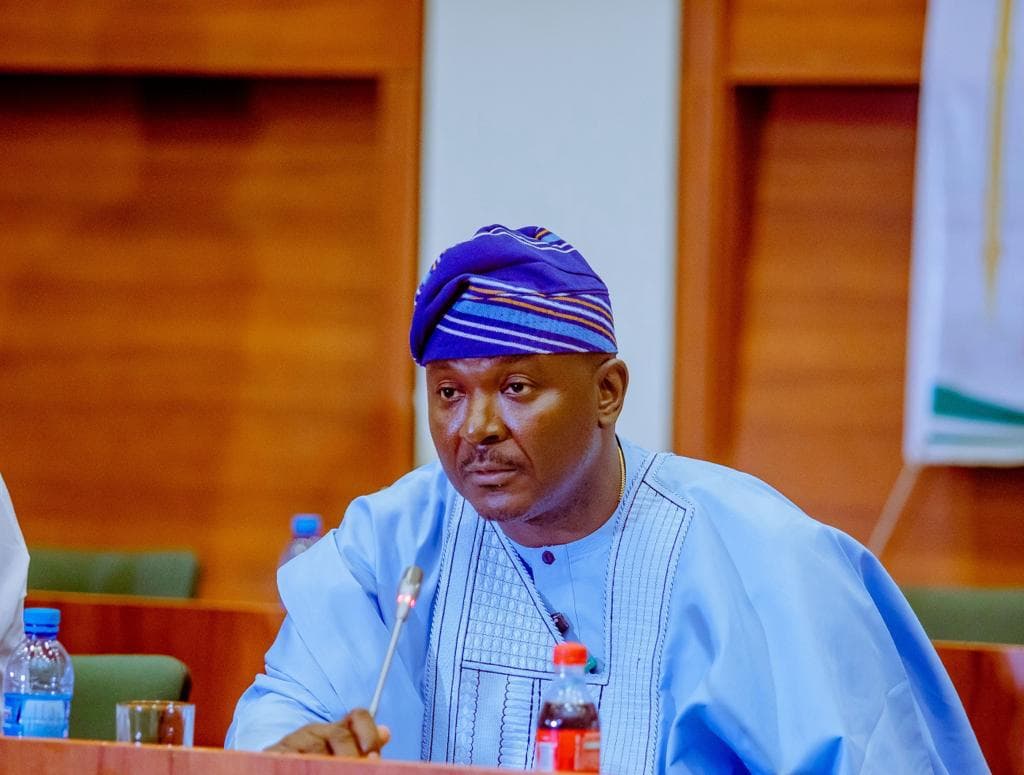 Protest Erupts in Egbeda/Ona-Ara as Youths Oppose Alleged Third-Term Ambition of Akin Alabi